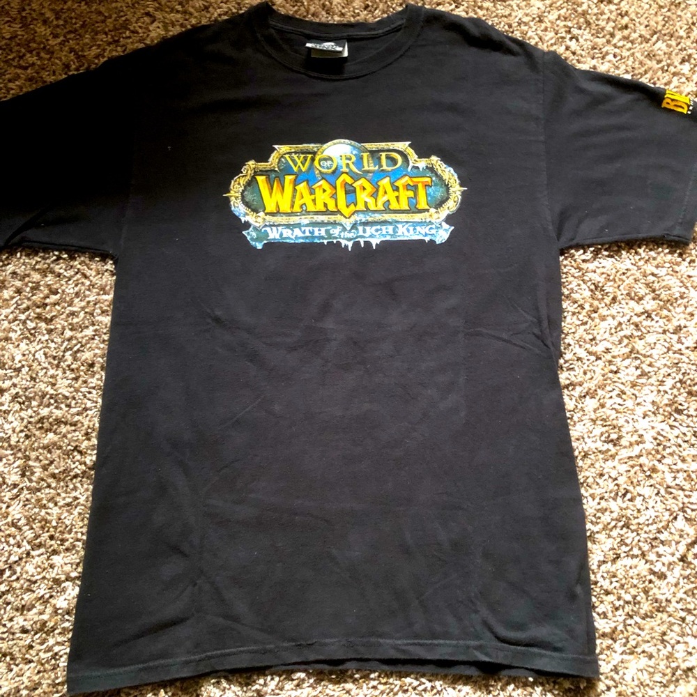 Vintage world of Warcraft shirt size medium rare